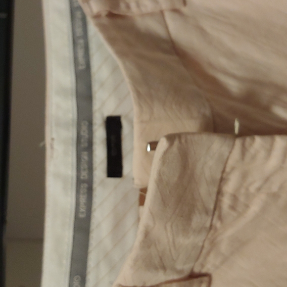 Editor size 0 tan basic with diamond shapes to take out the basic - Picture 3 of 4